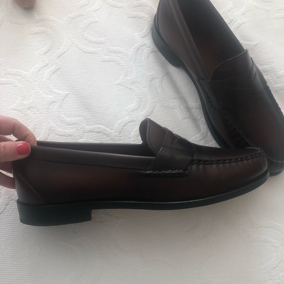 ALLEN EDMONDS Loafers